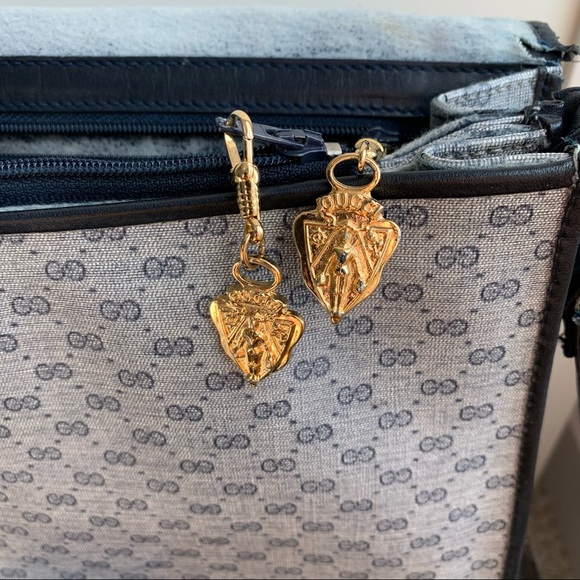 😻 Authentic Vintage Gucci Crossbody Bag - Picture 5 of 15